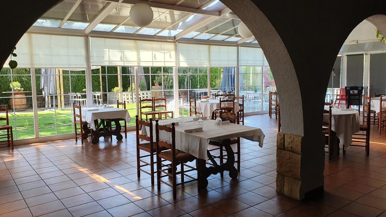 Banyeres del Penedes Hotel Restaurant El Bosc מראה חיצוני תמונה