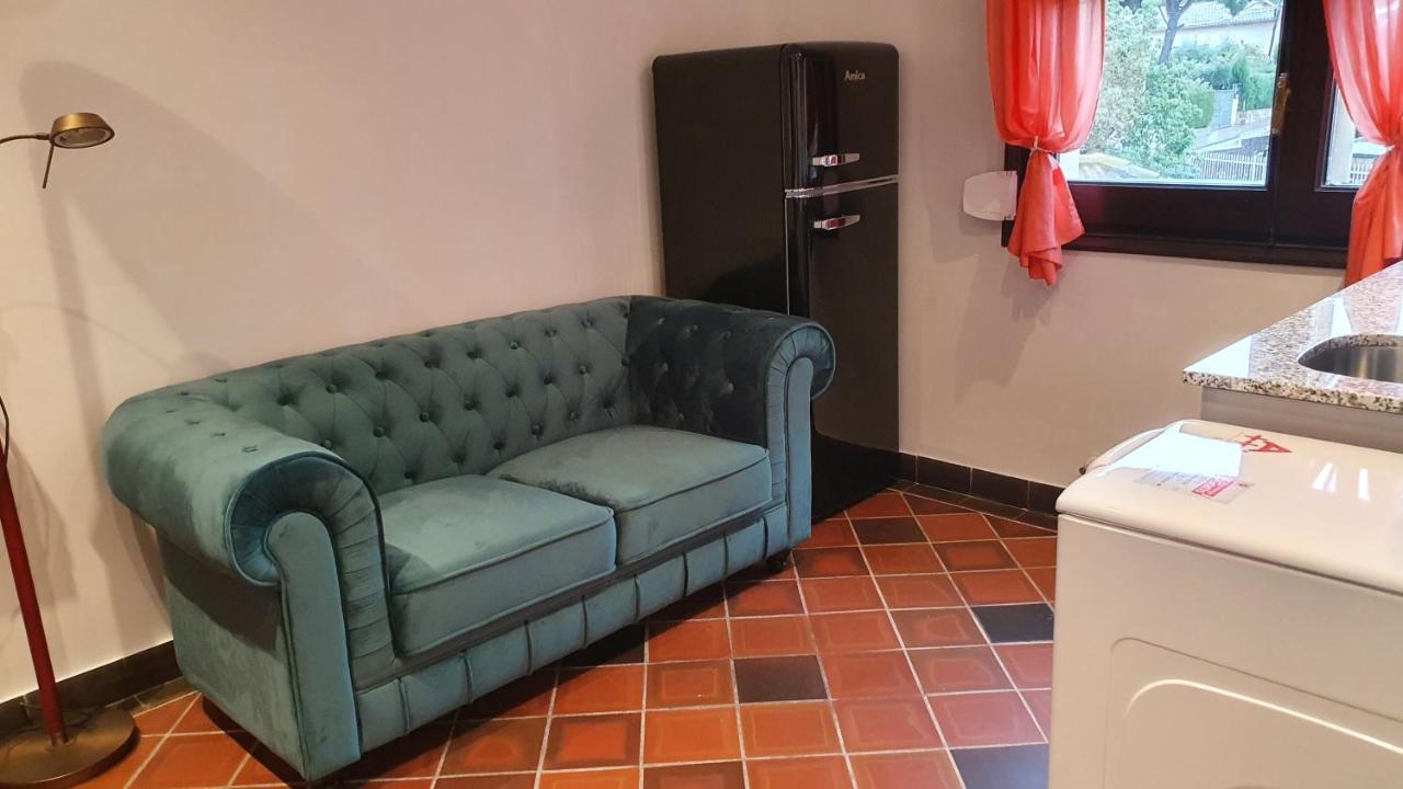 Banyeres del Penedes Hotel Restaurant El Bosc מראה חיצוני תמונה
