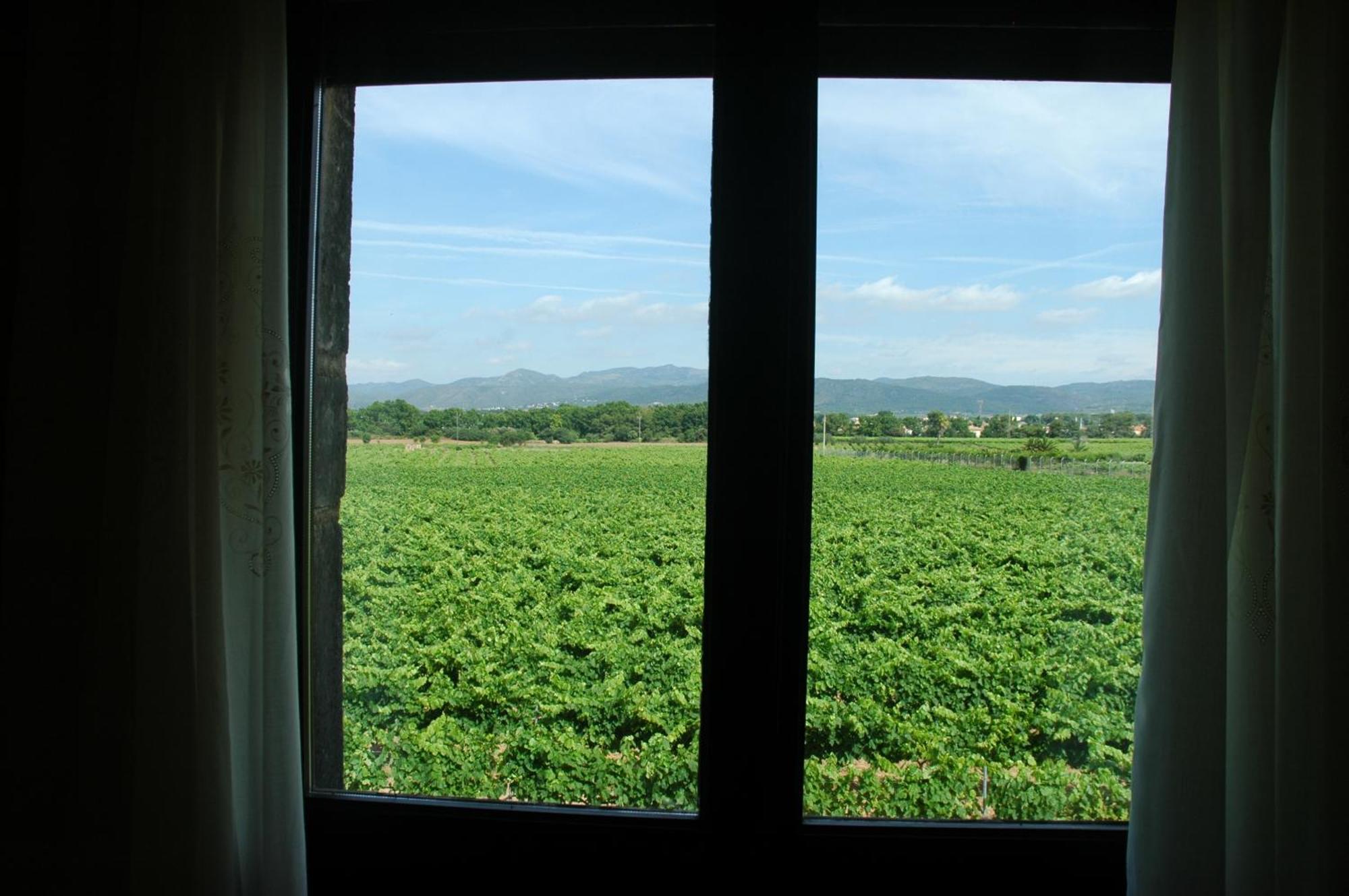 Banyeres del Penedes Hotel Restaurant El Bosc מראה חיצוני תמונה