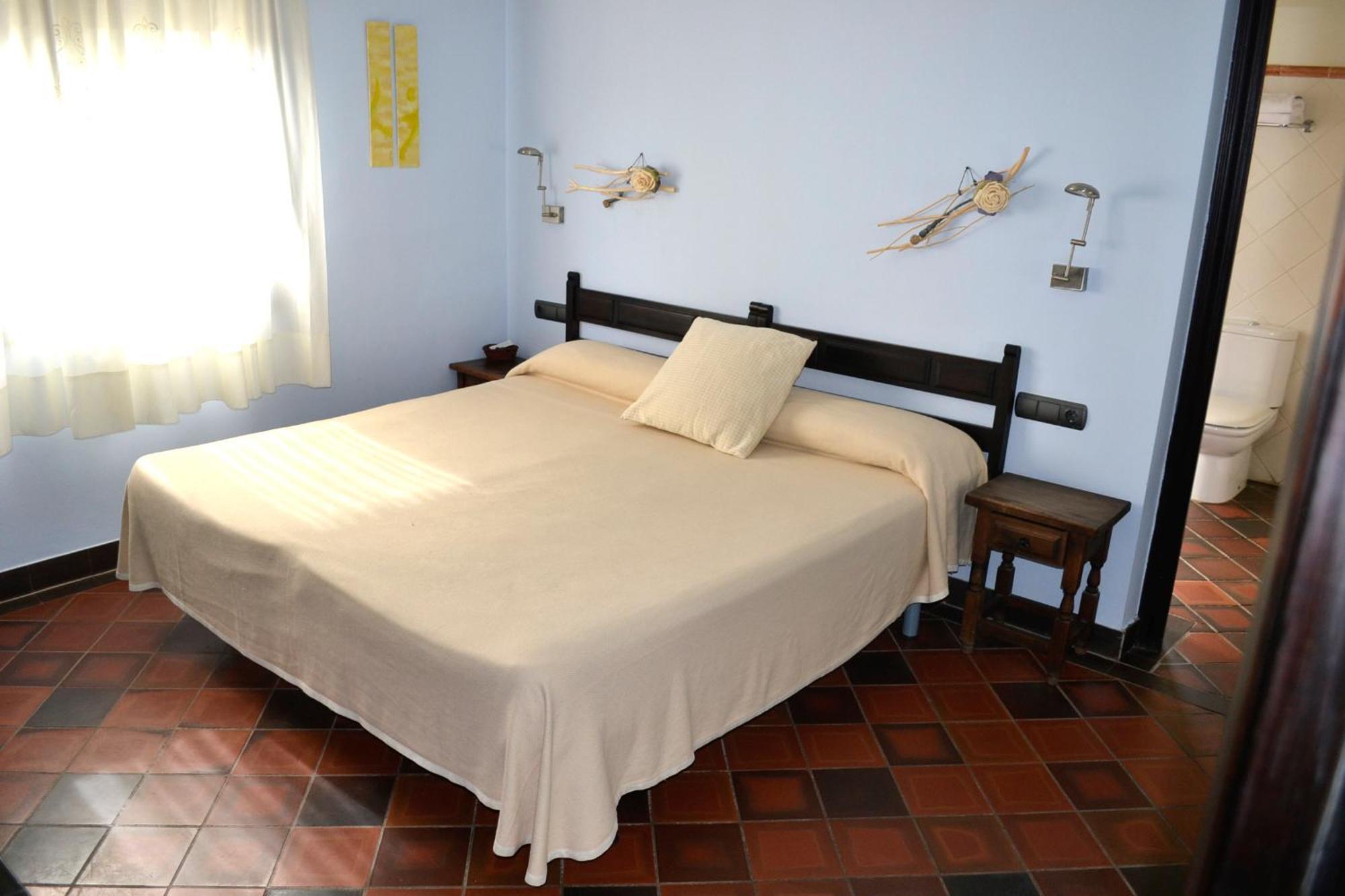 Banyeres del Penedes Hotel Restaurant El Bosc חדר תמונה