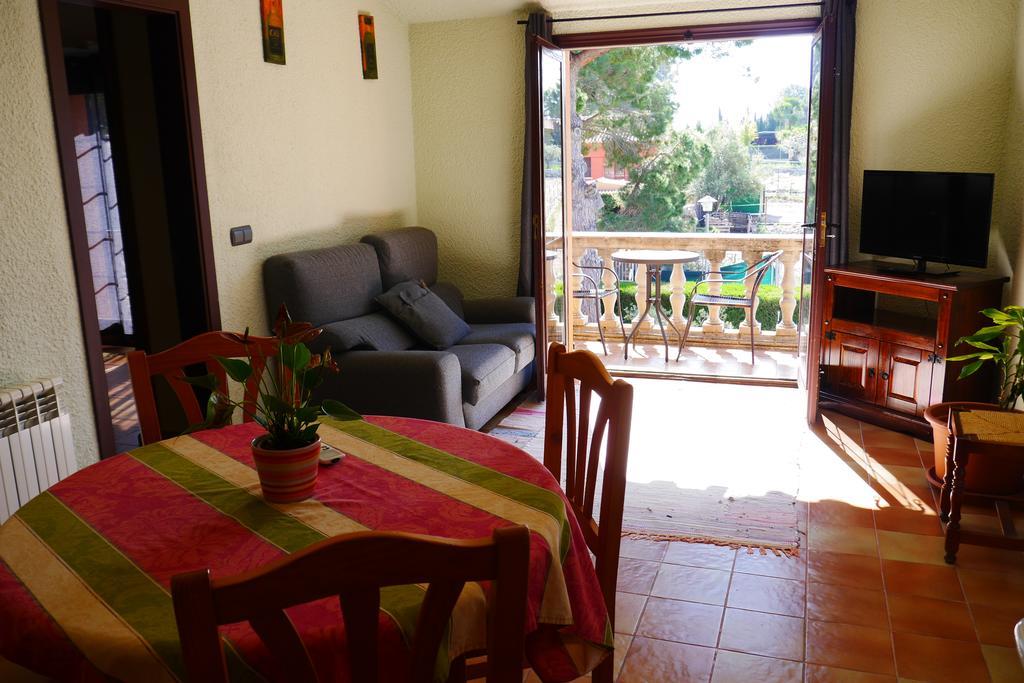 Banyeres del Penedes Hotel Restaurant El Bosc מראה חיצוני תמונה